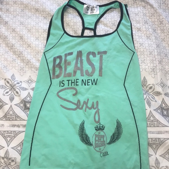 Workout tank - Picture 1 of 4